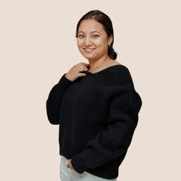 Cashmere-V Neck Sweater - Image 3